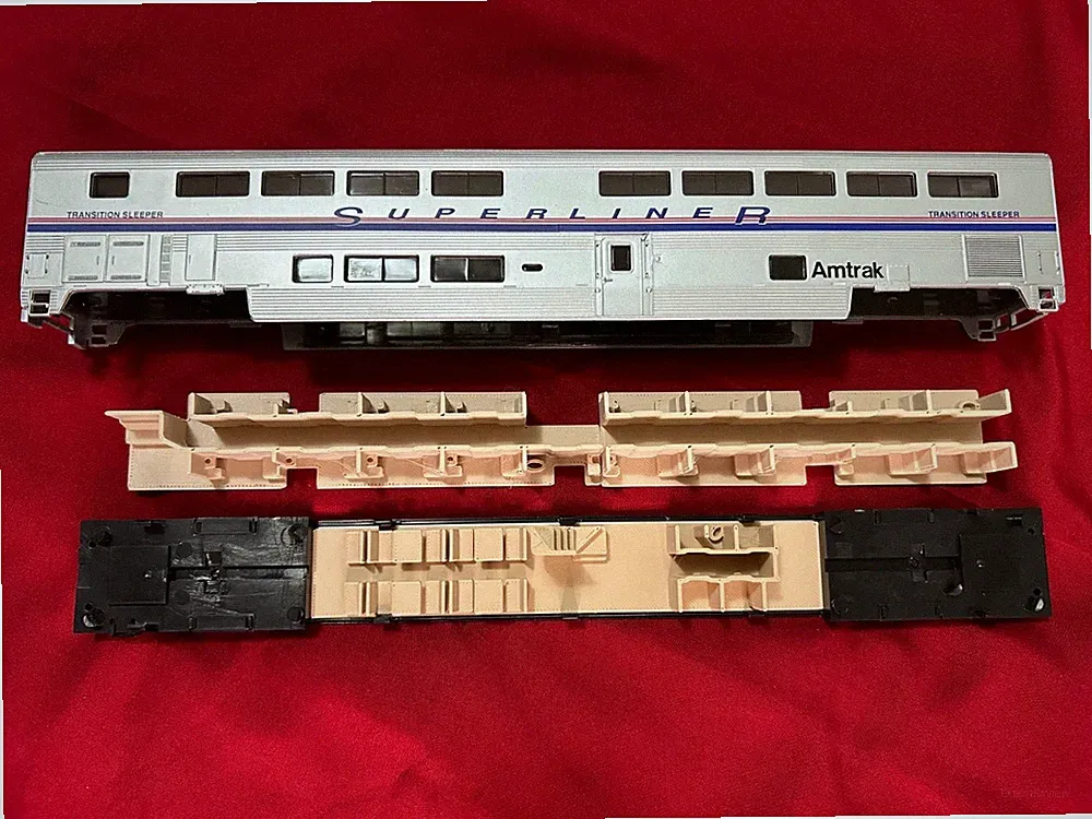 Interior KIT for the Walthers’ Superliner II Bi-Level Transition Sleeper [ HO ]